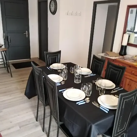 Joli Neuf T3 6 Pers * Фон-Ромё